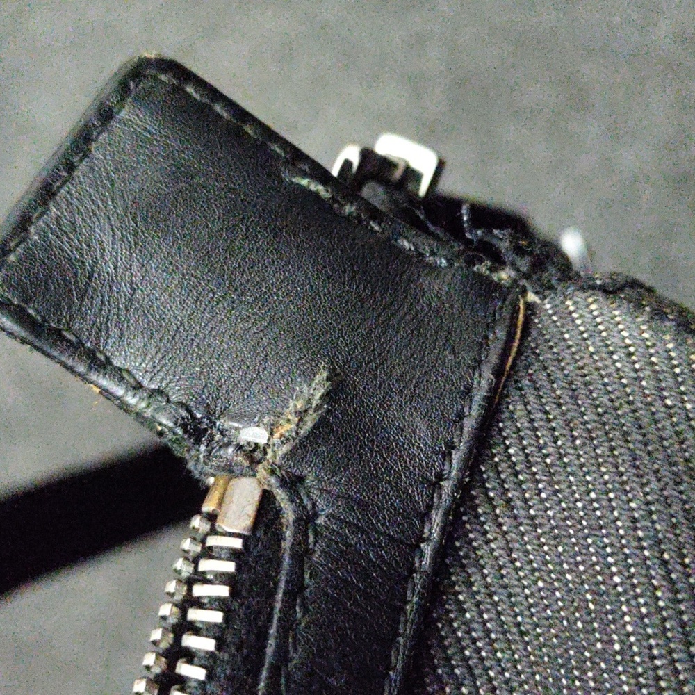 Gucci Denim Crossbody Messenger Bag - Picture 6 of 14